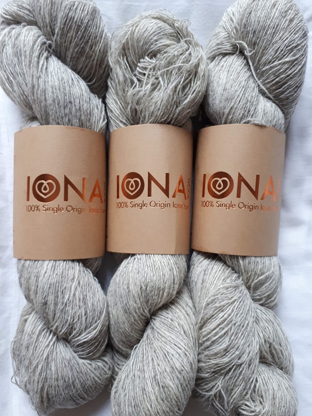 Iona wool - laine, nylon, mohair