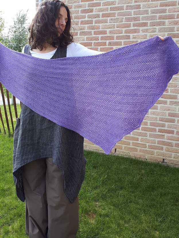 For intérieur (Deep down), Tunisian crochet pattern now available on Ravelry