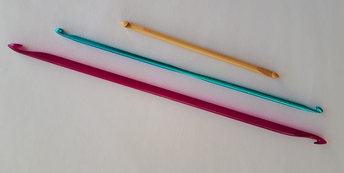 Double-ended Tunisian crochet hooks - different lengths